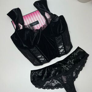 🔥Victoria's Secret 2 pc Set black velvet Bra Corset  S-DD /panty S New